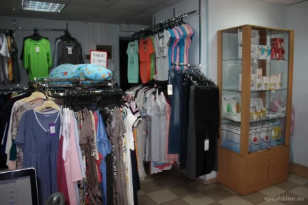 Магазин одежды для будущих мам Сезам-для мам! на улице Крылова фото 1