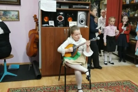 Пушкинская детская музыкальная школа фото 1