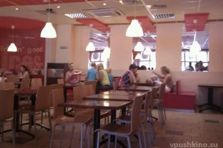 Ресторан быстрого обслуживания KFC на Вокзальной улице фото 6